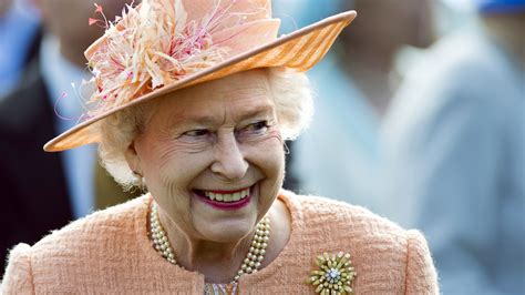 fotos de elizabeth|Queen Elizabeth II’s life in pictures .